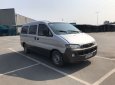 Hyundai Starex 2001 - Bán Hyundai Starex sản xuất 2001, 3 chỗ ngồi, thùng rộng rãi, giá rẻ
