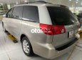 Toyota Sienna 2005 - Cần bán xe Toyota Sienna năm sản xuất 2005, màu bạc, nhập khẩu