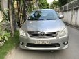 Toyota Innova E 2012 - Bán ô tô Toyota Innova E đời 2012, màu bạc, 335tr