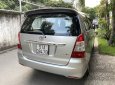 Toyota Innova E 2012 - Bán ô tô Toyota Innova E đời 2012, màu bạc, 335tr