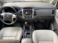 Toyota Innova E 2012 - Bán ô tô Toyota Innova E đời 2012, màu bạc, 335tr