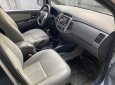 Toyota Innova E 2012 - Bán ô tô Toyota Innova E đời 2012, màu bạc, 335tr
