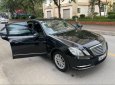 Mercedes-Benz 2011 - Bán Mercedes E200 năm sản xuất 2011, màu đen giá cạnh tranh