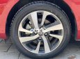 Toyota Yaris 2018 - Bán Toyota Yaris năm sản xuất 2018, màu đỏ, nhập khẩu
