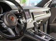 Porsche Macan 2016 - Cần bán gấp Porsche Macan 2.0 sản xuất năm 2016, màu trắng