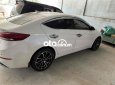 Hyundai Elantra 2018 - Bán Hyundai Elantra GLS 2.0AT sản xuất 2018, màu trắng chính chủ, giá 430tr