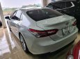 Toyota Camry 2020 - Cần bán xe Toyota Camry 2.5Q năm sản xuất 2020, màu trắng, nhập khẩu nguyên chiếc