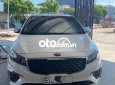 Kia Sedona 2018 - Bán ô tô Kia Sedona năm sản xuất 2018, màu trắng