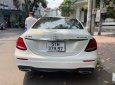 Mercedes-Benz E300 2020 - Bán xe Mercedes E300 AMG sản xuất năm 2020, màu trắng