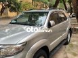 Toyota Fortuner 2013 - Cần bán gấp Toyota Fortuner 2.7V năm 2013, màu bạc còn mới