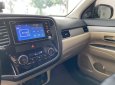 Mitsubishi Outlander 2018 - Bán xe Mitsubishi Outlander 2.0 CVT năm sản xuất 2018 không lỗi nhỏ - Biển TP - Hỗ trợ nhanh mọi thủ tục