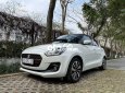 Suzuki Swift 2019 - Cần bán Suzuki Swift GLX 1.2CVT năm sản xuất 2019, màu trắng, nhập khẩu nguyên chiếc