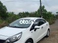 Kia Rio 2017 - Cần bán Kia Rio sản xuất 2017, màu trắng, xe nhập