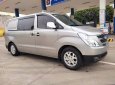 Hyundai Grand Starex 2011 - Bán Hyundai Grand Starex 2.4MT năm 2011, màu bạc, nhập khẩu Hàn Quốc