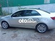 Kia Forte 2012 - Cần bán gấp Kia Forte sản xuất 2012, màu bạc