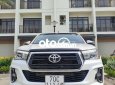 Toyota Hilux 2019 - Bán Toyota Hilux năm 2019, màu trắng, xe nhập, 912tr