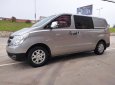 Hyundai Grand Starex 2011 - Bán Hyundai Grand Starex 2.4MT năm 2011, màu bạc, nhập khẩu Hàn Quốc