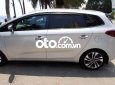 Kia Rondo 2018 - Bán Kia Rondo 2.0 GMT năm 2018, màu bạc, giá chỉ 400 triệu