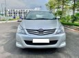 Toyota Innova 2009 - Bán xe Toyota Innova 2.0E, đời 2009, màu bạc, giá 268 triệu