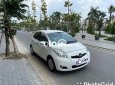 Toyota Yaris 2013 - Bán Toyota Yaris sản xuất năm 2013, màu trắng, xe nhập, 360tr