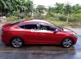 Hyundai Elantra 2017 - Bán Hyundai Elantra 2.0 AT sản xuất năm 2017, màu đỏ số tự động