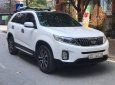 Kia Sorento 2019 - Cần bán xe Kia Sorento sản xuất 2019, màu trắng còn mới giá cạnh tranh