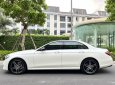 Mercedes-Benz E300 2020 - Bán ô tô Mercedes E300 AMG năm 2020, màu trắng