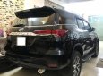 Toyota Fortuner 2019 - Bán xe Toyota Fortuner 2.4G 4x2 AT năm sản xuất 2019, màu đen, nhập khẩu số tự động