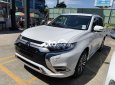 Mitsubishi Outlander 2022 - Bán Mitsubishi Outlander 2.0 CVT năm 2022, màu trắng giá cạnh tranh