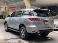 Toyota Fortuner 2019 - Bán ô tô Toyota Fortuner 2.4G AT 4x2 năm sản xuất 2019, xe nhập