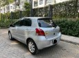 Toyota Yaris 2011 - Bán Toyota Yaris 1.5G đời 2011, màu bạc, nhập khẩu