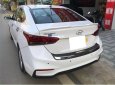 Hyundai Accent 2018 - Cần bán lại xe Hyundai Accent 1.4MT năm 2018, màu trắng, giá 368tr