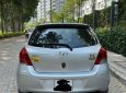 Toyota Yaris 2011 - Bán Toyota Yaris 1.5G đời 2011, màu bạc, nhập khẩu