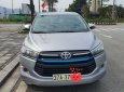 Toyota Innova 2016 - Bán Toyota Innova 2.0E sản xuất 2016, màu bạc