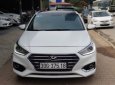 Hyundai Accent 2019 - Cần bán gấp Hyundai Accent 1.4ATH sản xuất 2019, màu trắng