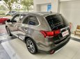 Mitsubishi Stavic 2016 - Nhập nguyên chiếc - Full trang bị không lỗi nhỏ siêu đẹp