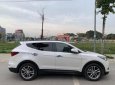 Hyundai Santa Fe 2016 - Bán Hyundai Santa Fe sản xuất 2016, màu trắng