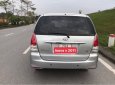 Toyota Innova 2011 - Bán ô tô Toyota Innova 2.0V sản xuất 2011, màu bạc số tự động