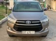 Toyota Innova 2017 - Cần bán lại xe Toyota Innova 2.0E sản xuất năm 2017, màu xám