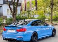 BMW M4 2017 - Cần bán BMW M4 3.0 I6 sản xuất 2017, màu xanh lam, nhập khẩu