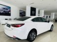 Mazda 6 2021 - Cần bán xe Mazda 6 2.0 Premium 2021, màu trắng
