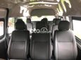 Toyota Hiace 2013 - Bán Toyota Hiace 2013, số sàn, máy dầu, màu bạc