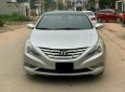 Hyundai Sonata 2011 - Bán Hyundai Sonata sản xuất năm 2011, màu bạc