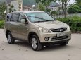 Mitsubishi Zinger 2009 - Cần bán xe Mitsubishi Zinger sản xuất năm 2009, màu vàng, 279 triệu