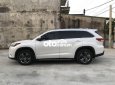 Toyota Highlander 2019 - Màu trắng, nhập khẩu nguyên chiếc