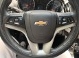 Chevrolet Cruze 2016 - Cần bán Chevrolet Cruze LTZ năm sản xuất 2016, màu trắng, 375tr