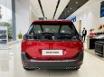 Peugeot 5008 2022 - Xe màu đỏ, giá tốt