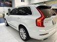 Volvo XC90 2018 - Cần bán Volvo XC90 sản xuất 2018, màu trắng, nhập khẩu 