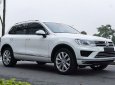 Volkswagen Touareg 2016 - Màu trắng, xe nhập