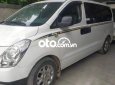 Hyundai Starex 2009 - Màu trắng, 275tr
